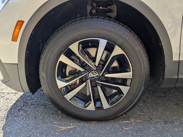 Used 2022 Volkswagen Tiguan S image 25