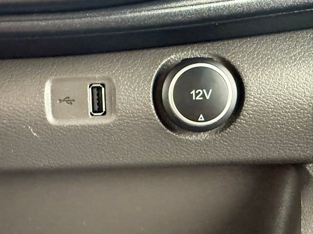 Used 2021 Ford Transit 150 Cargo image 29