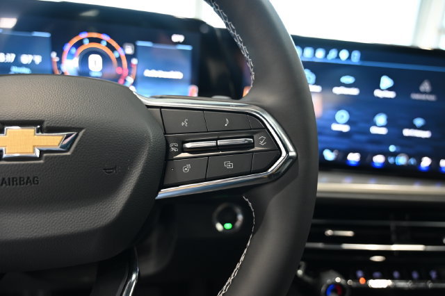 New 2027 Chevrolet Traverse LT AWD/4WD image 24