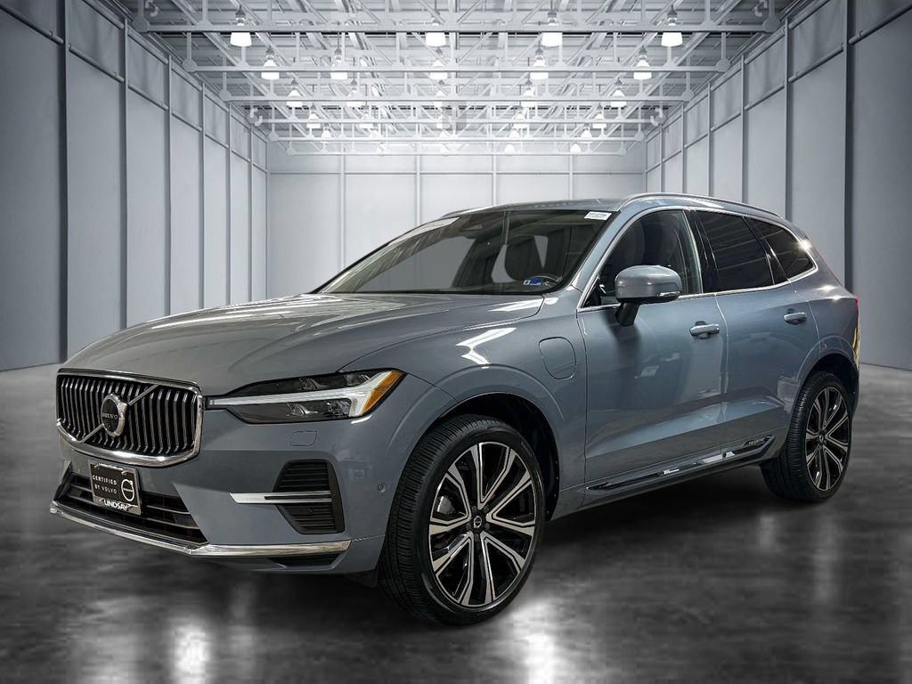 Used 2023 Volvo XC60 T8 Ultimate w/ Climate Package AWD/4WD image 1