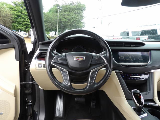 Used 2019 Cadillac XT5 Premium Luxury FWD image 20