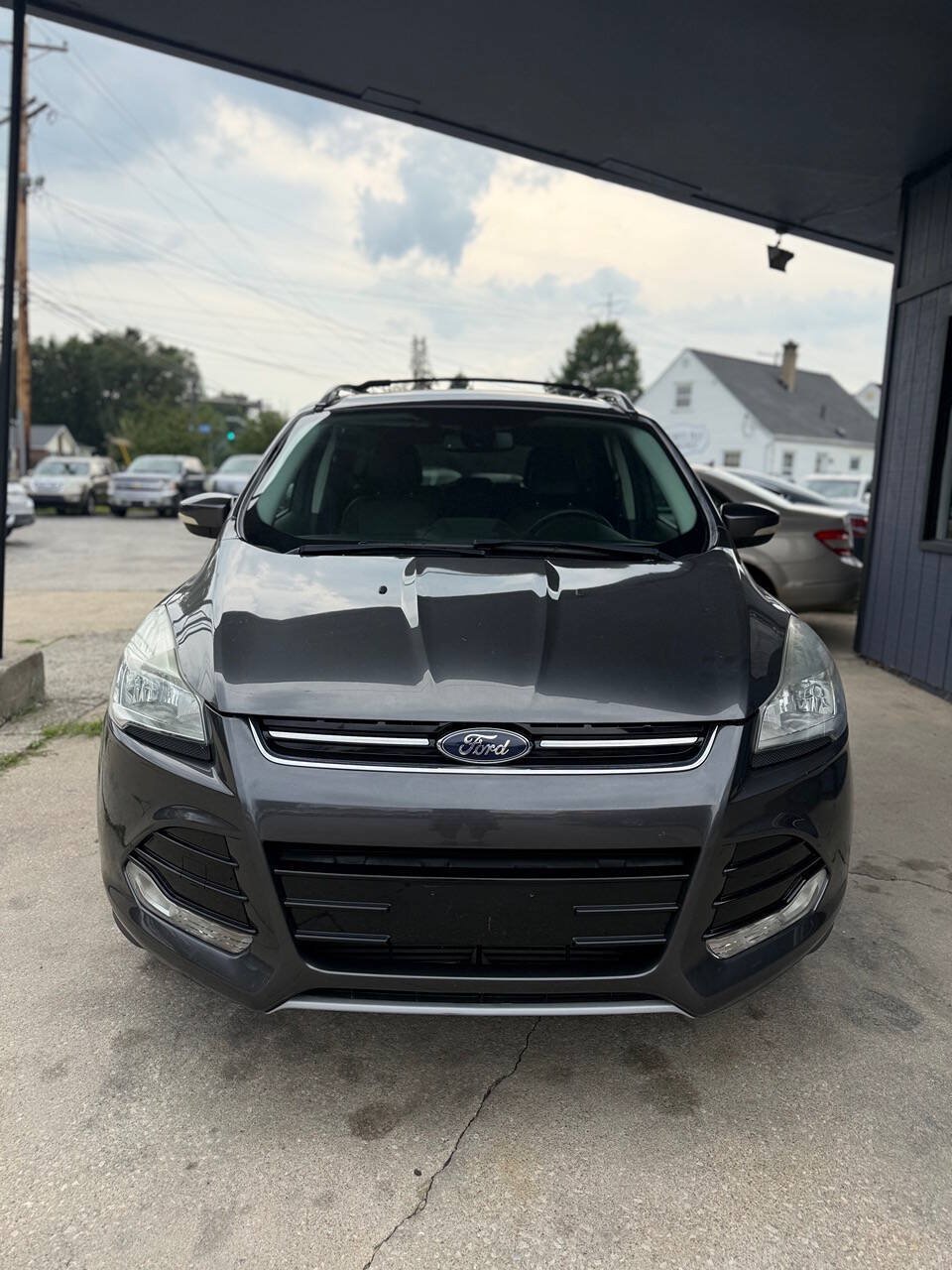 Used 2016 Ford Escape Titanium AWD/4WD image 2