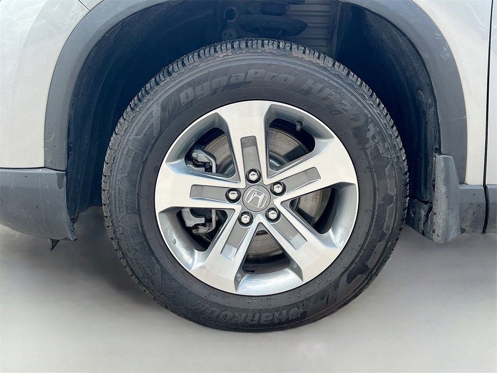 Used 2025 Honda Pilot EX-L image 32