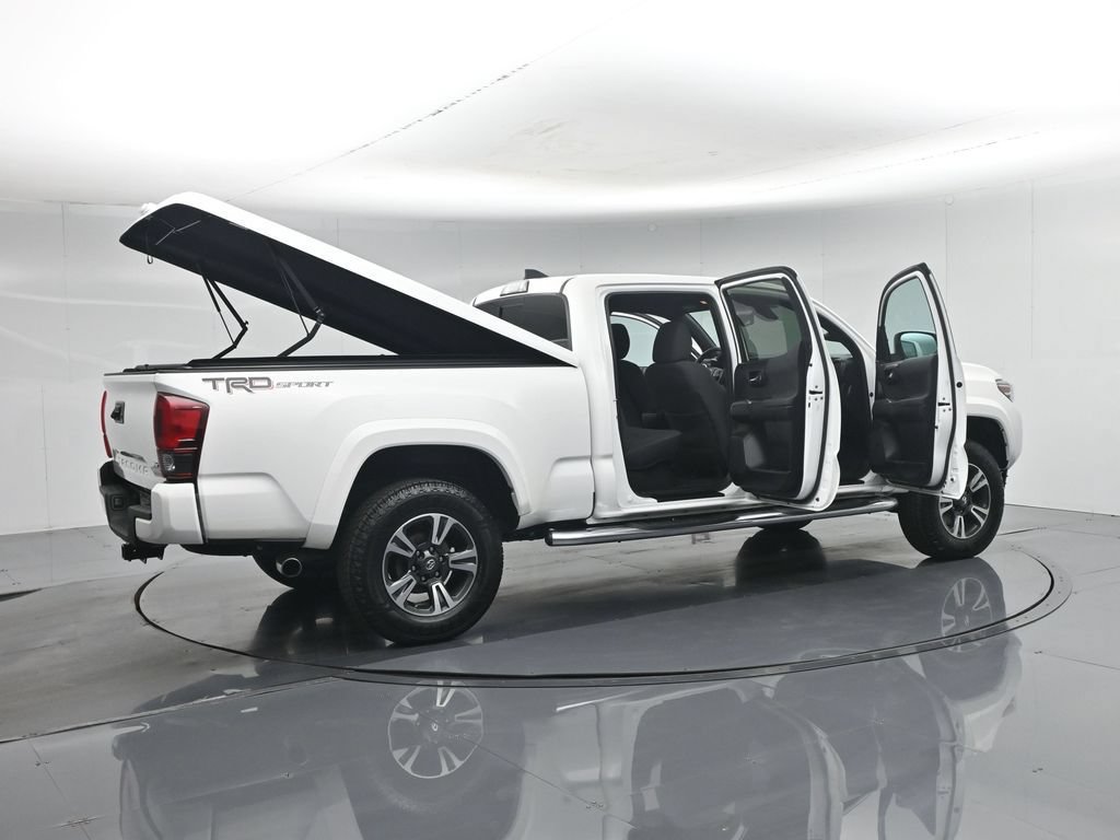 Used 2019 Toyota Tacoma TRD Sport RWD image 6