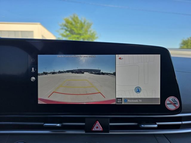 Used 2024 Hyundai Elantra SEL FWD image 9
