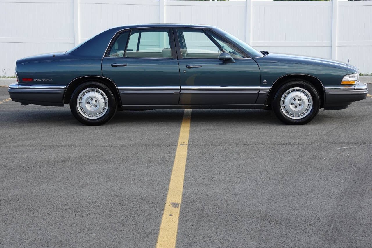 Used 1993 Buick Park Avenue Ultra FWD image 31