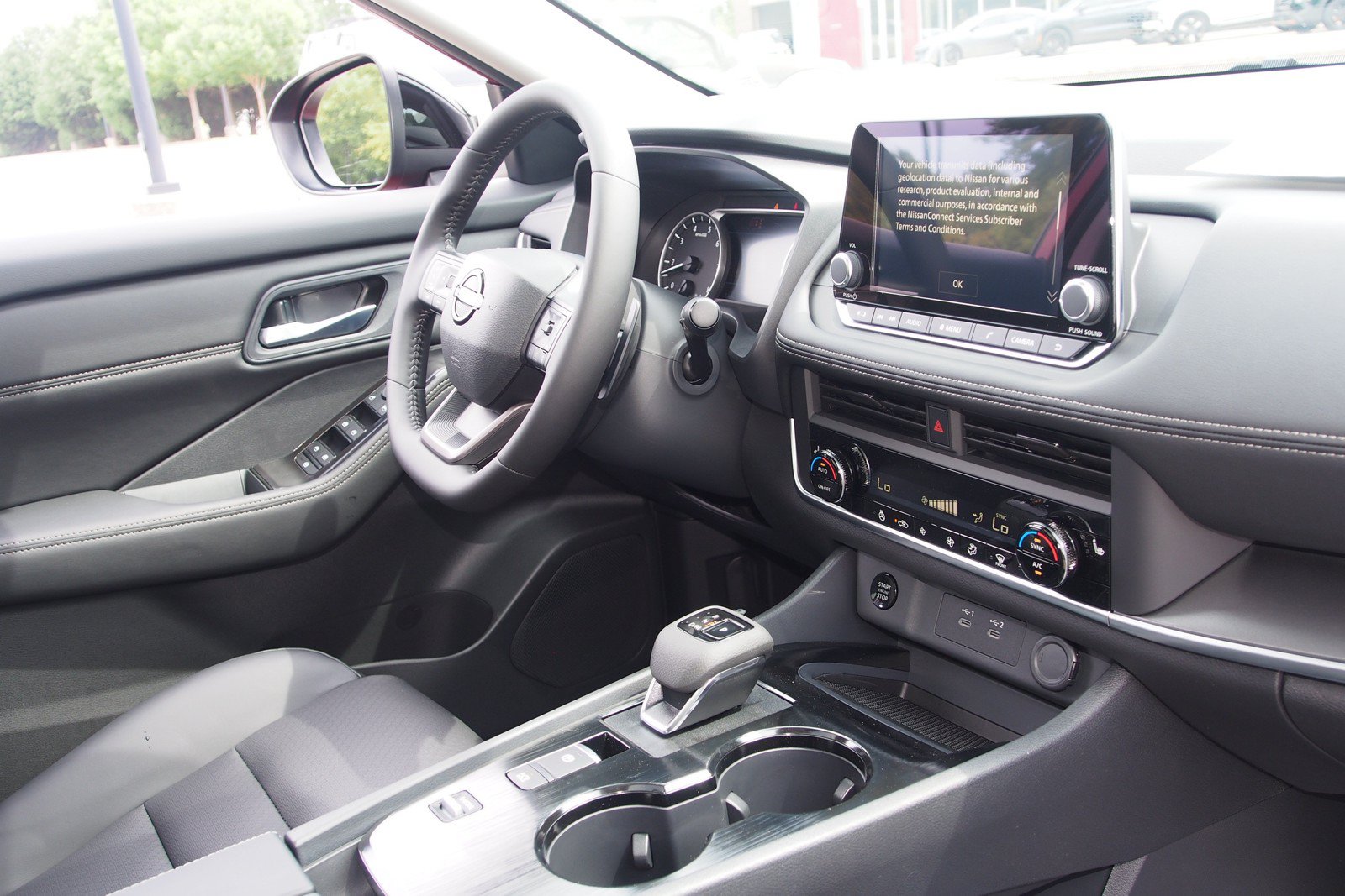 New 2026 Nissan Rogue Dark Armor FWD image 10