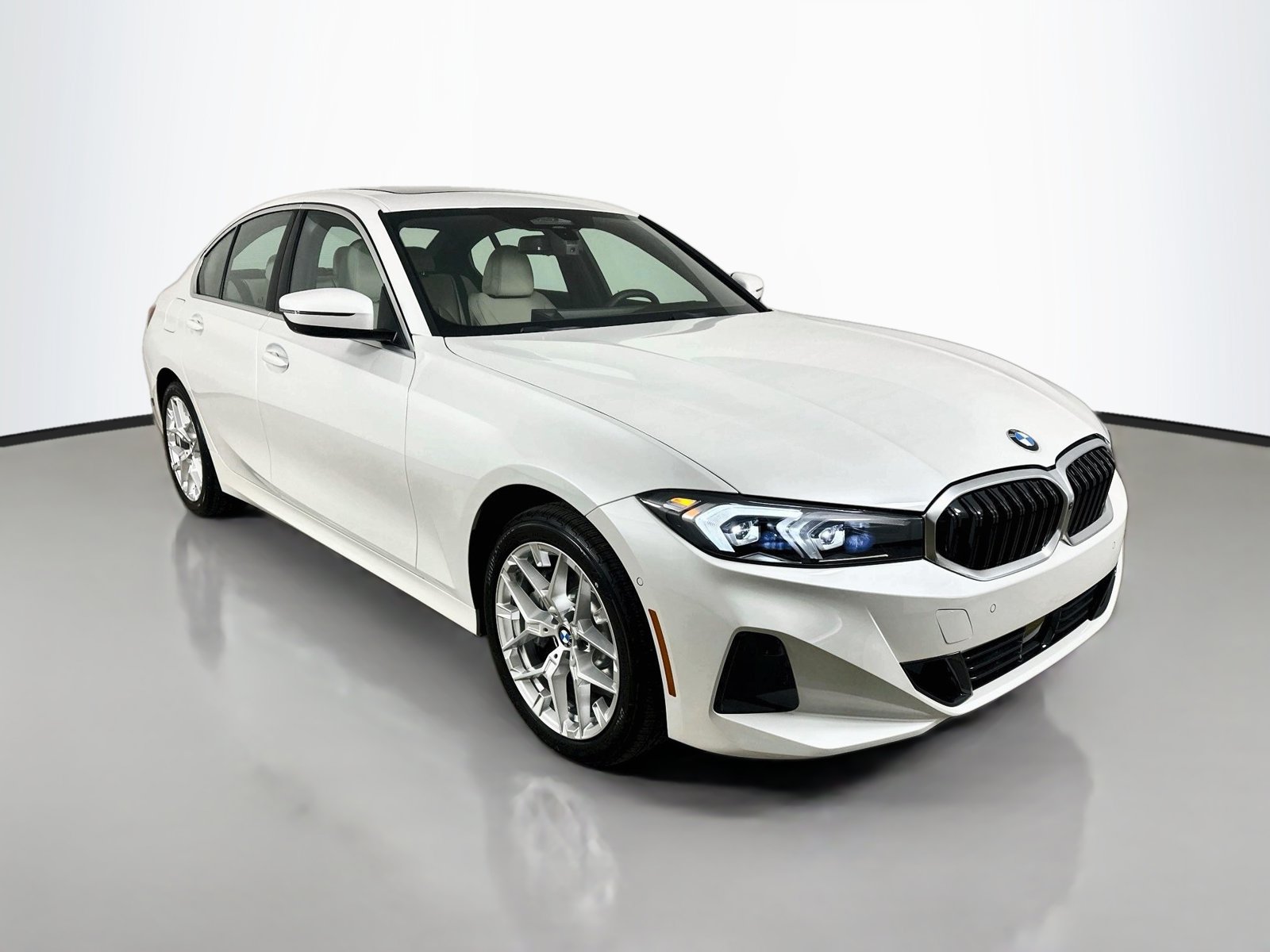 New 2026 BMW 330i xDrive Sedan AWD/4WD image 3