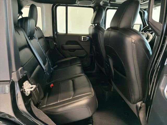 Used 2021 Jeep Wrangler Unlimited Sahara w/ Uconnect 4C Nav & Sound Group AWD/4WD image 38
