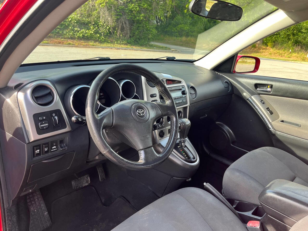 Used 2008 Toyota Matrix XR FWD image 7