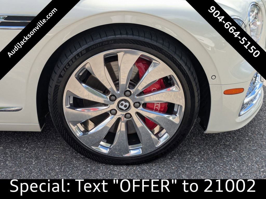 Used 2022 Bentley Flying Spur W12 image 13