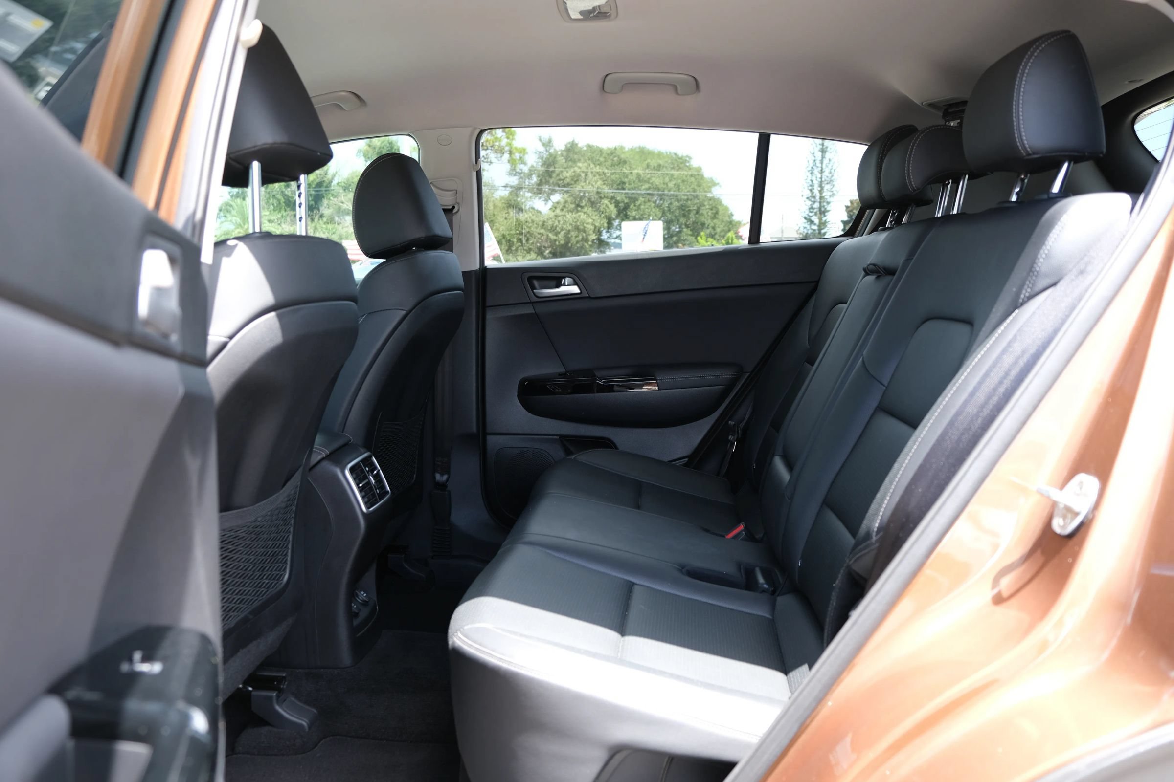 Used 2021 Kia Sportage EX FWD image 12