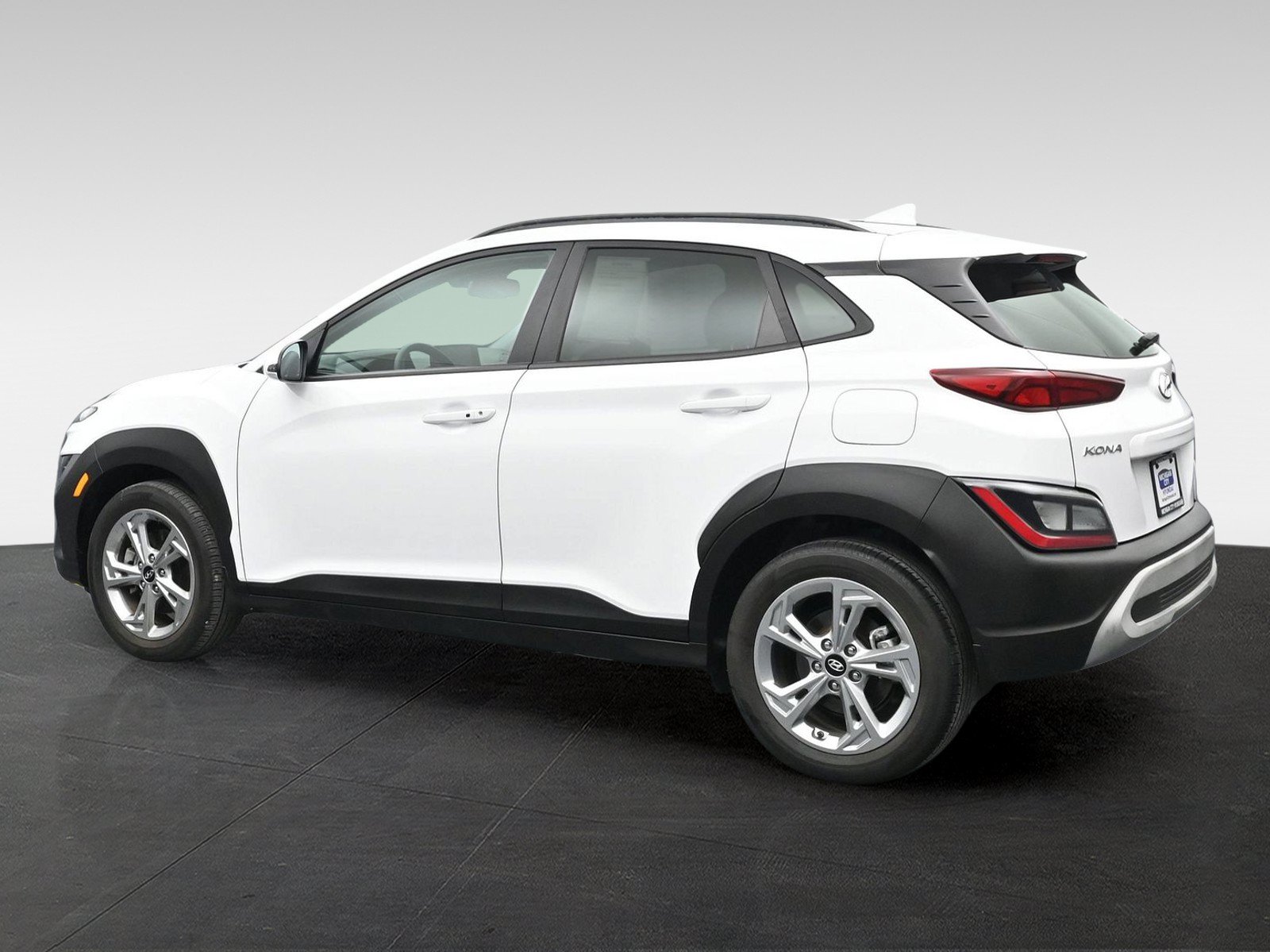Certified 2023 Hyundai Kona SEL w/ Cargo Package AWD/4WD image 3