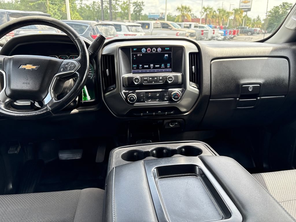 Used 2016 Chevrolet Silverado 2500 LT AWD/4WD image 4