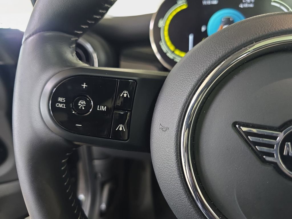 Used 2024 MINI Cooper SE image 20