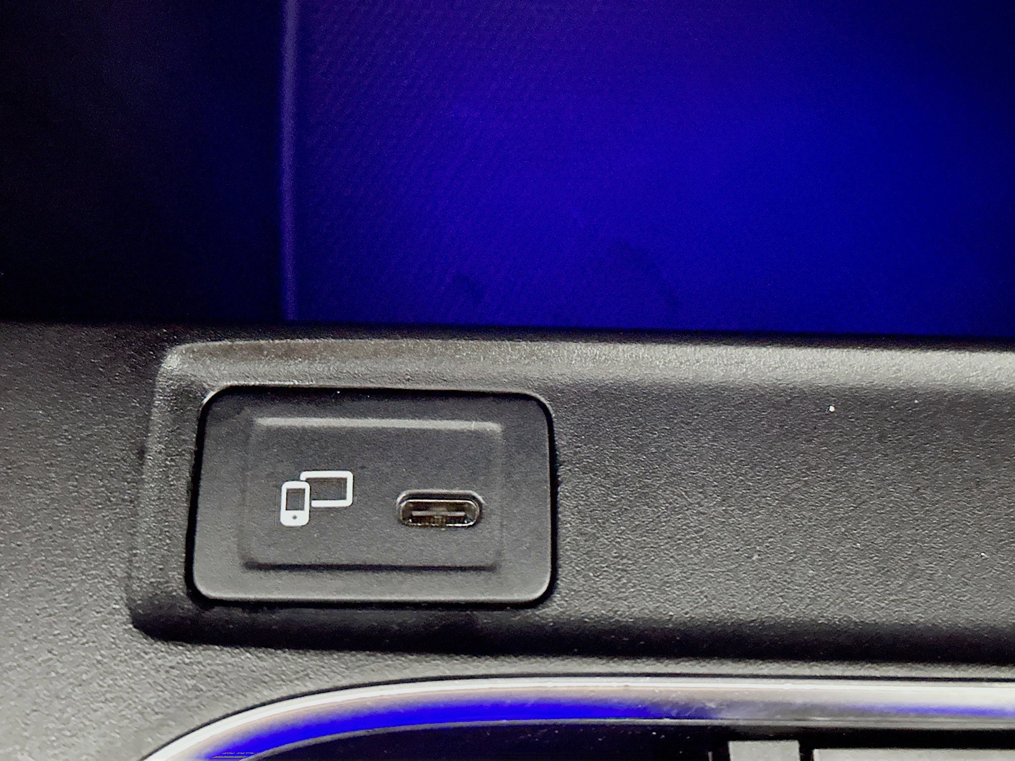 Used 2020 Mercedes-Benz CLA 250 image 25