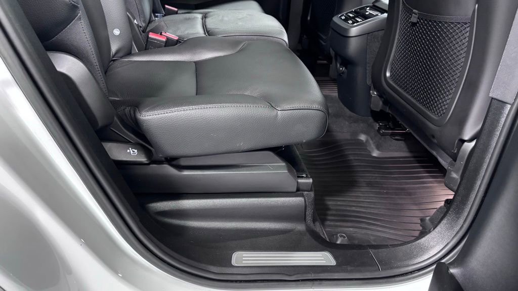 Certified 2023 Volvo XC90 B5 Plus w/ Protection Package Premier AWD/4WD image 24