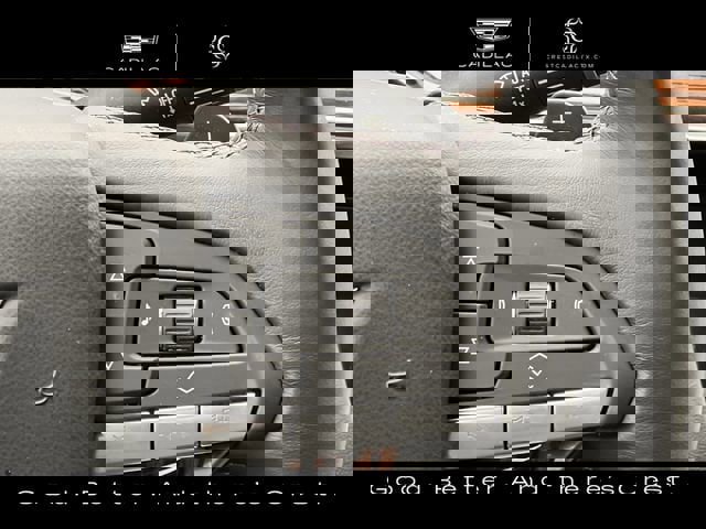 Certified 2024 Cadillac Escalade Premium Luxury w/ Performance Package image 18