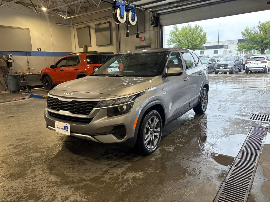 Used 2022 Kia Seltos LX