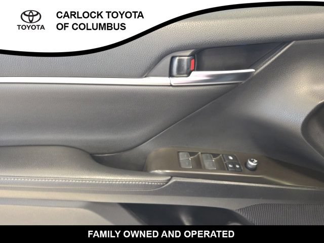 Used 2021 Toyota Camry XSE FWD image 12