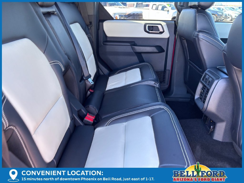 New 2026 Ford Bronco Outer Banks w/ Sasquatch Package AWD/4WD image 12