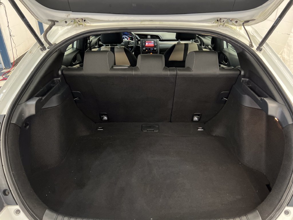 Used 2017 Honda Civic Sport image 38