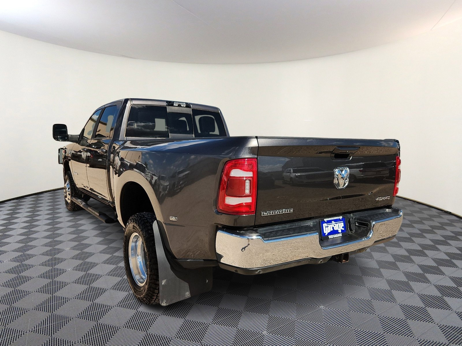 Used 2024 RAM 3500 Laramie w/ Protection Group image 3