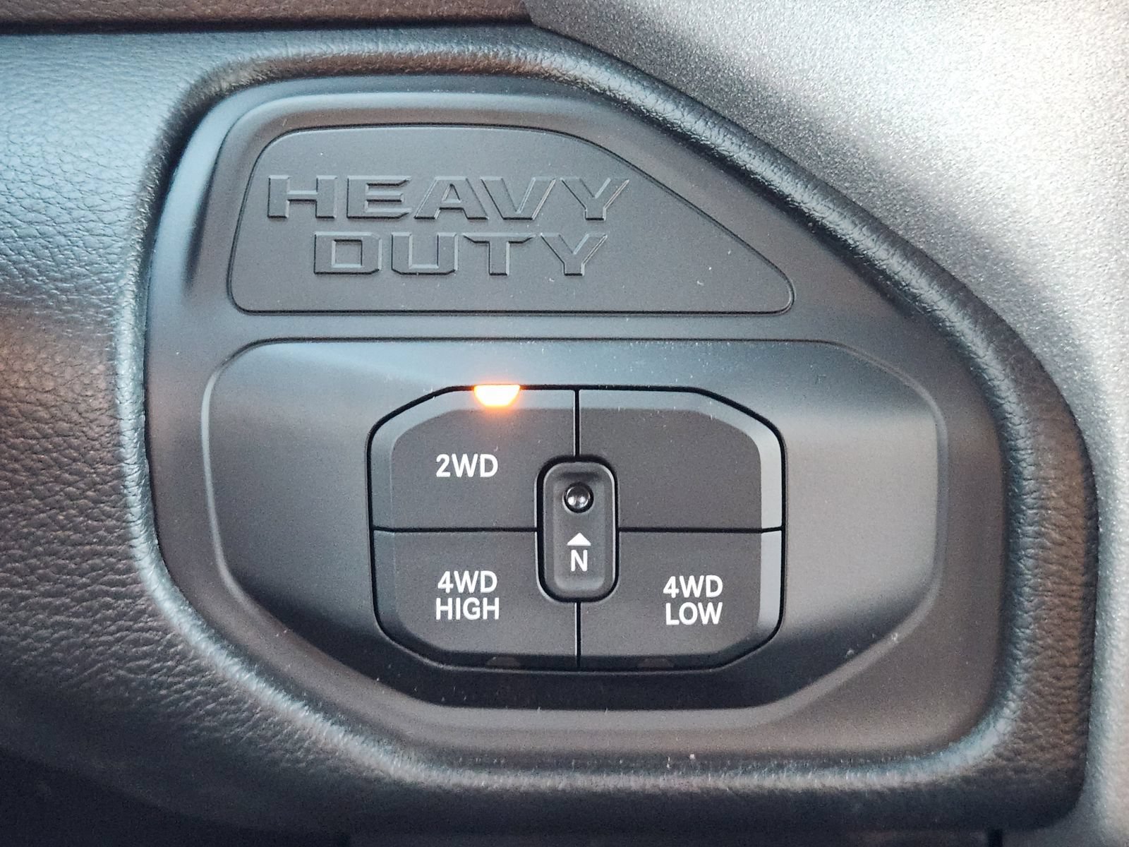 New 2026 RAM 2500 Tradesman w/ Chrome Appearance Group AWD/4WD image 18
