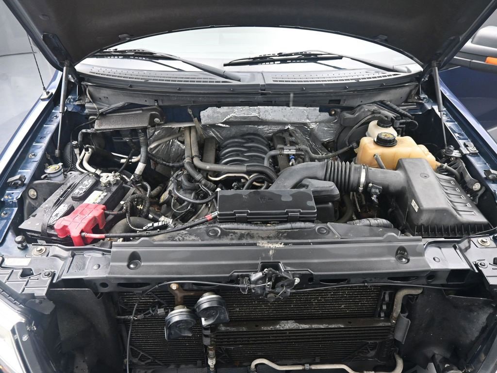 Used 2012 Ford F150 XLT w/ XLT Chrome Pkg image 14