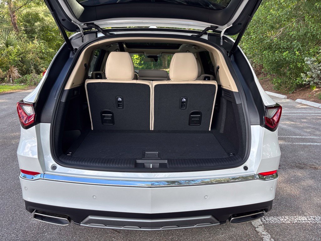 New 2026 Acura MDX w/ Technology Package FWD image 24