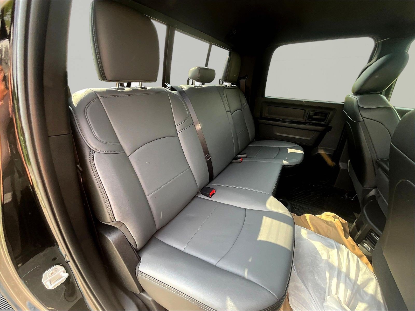 New 2026 RAM 3500 Tradesman AWD/4WD image 19