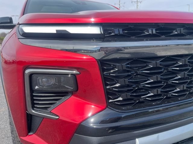 New 2026 Chevrolet Traverse Z71 w/ Driver Confidence Package AWD/4WD image 12