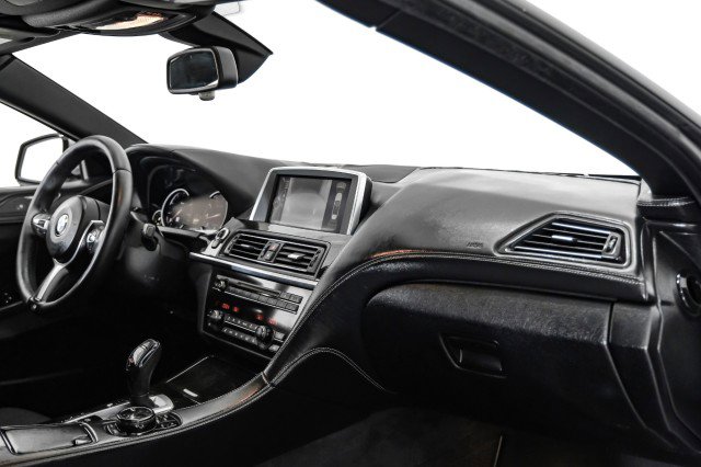 Used 2015 BMW 650i Convertible image 15