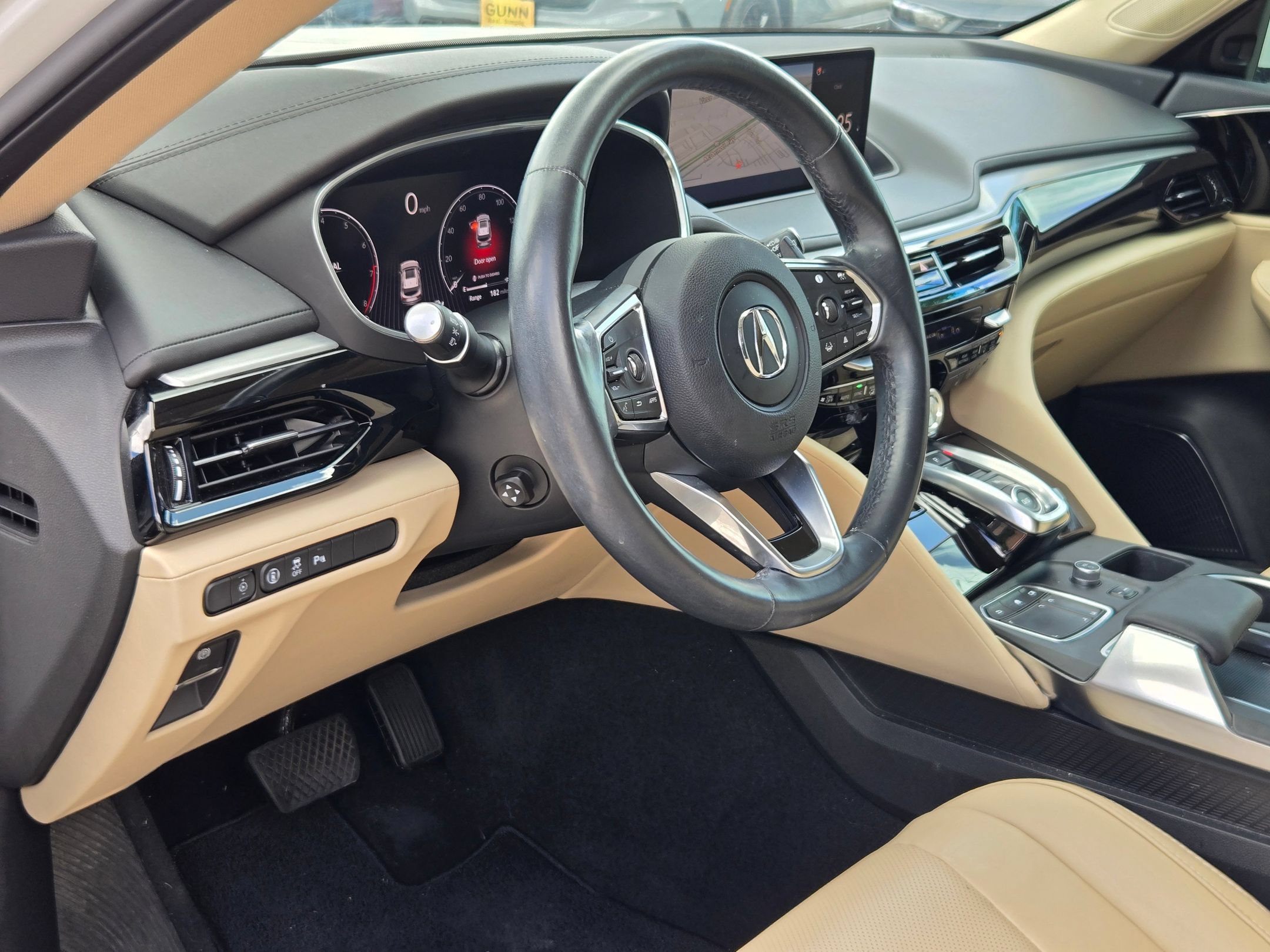 Used 2024 Acura MDX FWD w/ Technology Package image 12