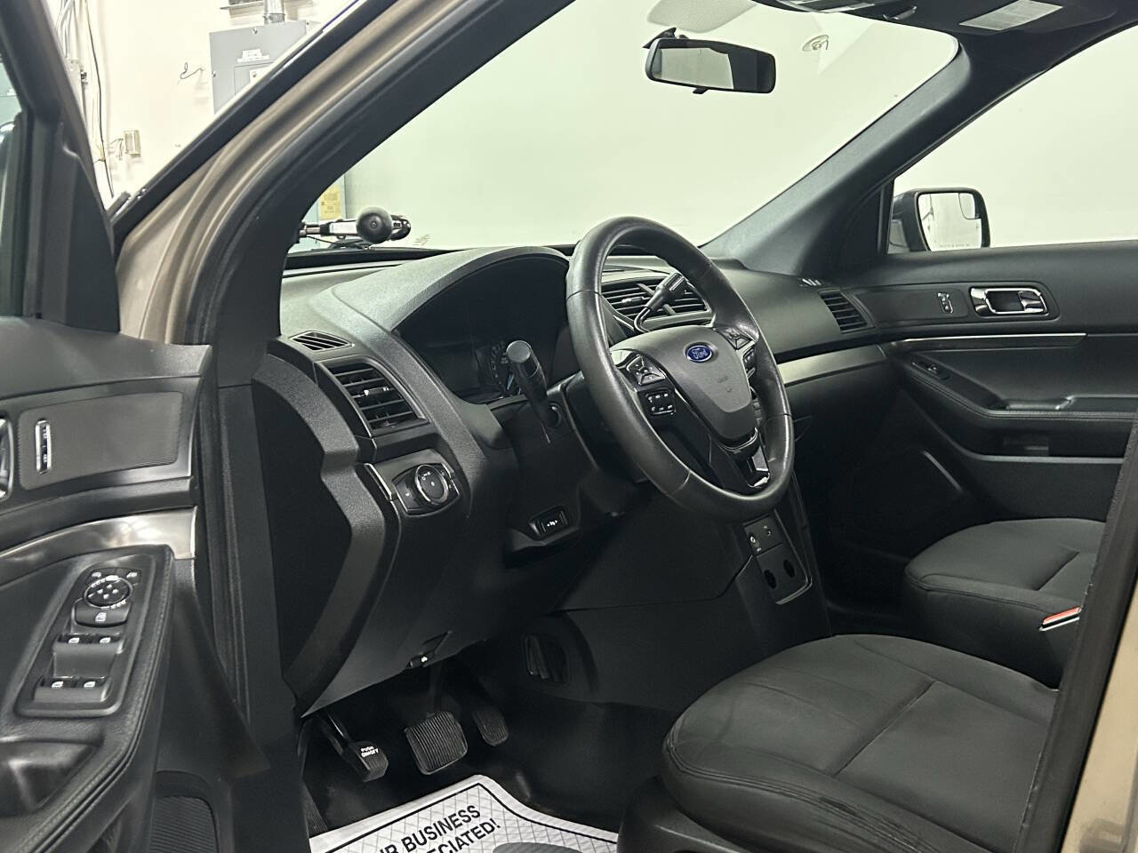 Used 2018 Ford Explorer 4WD Police Interceptor image 14