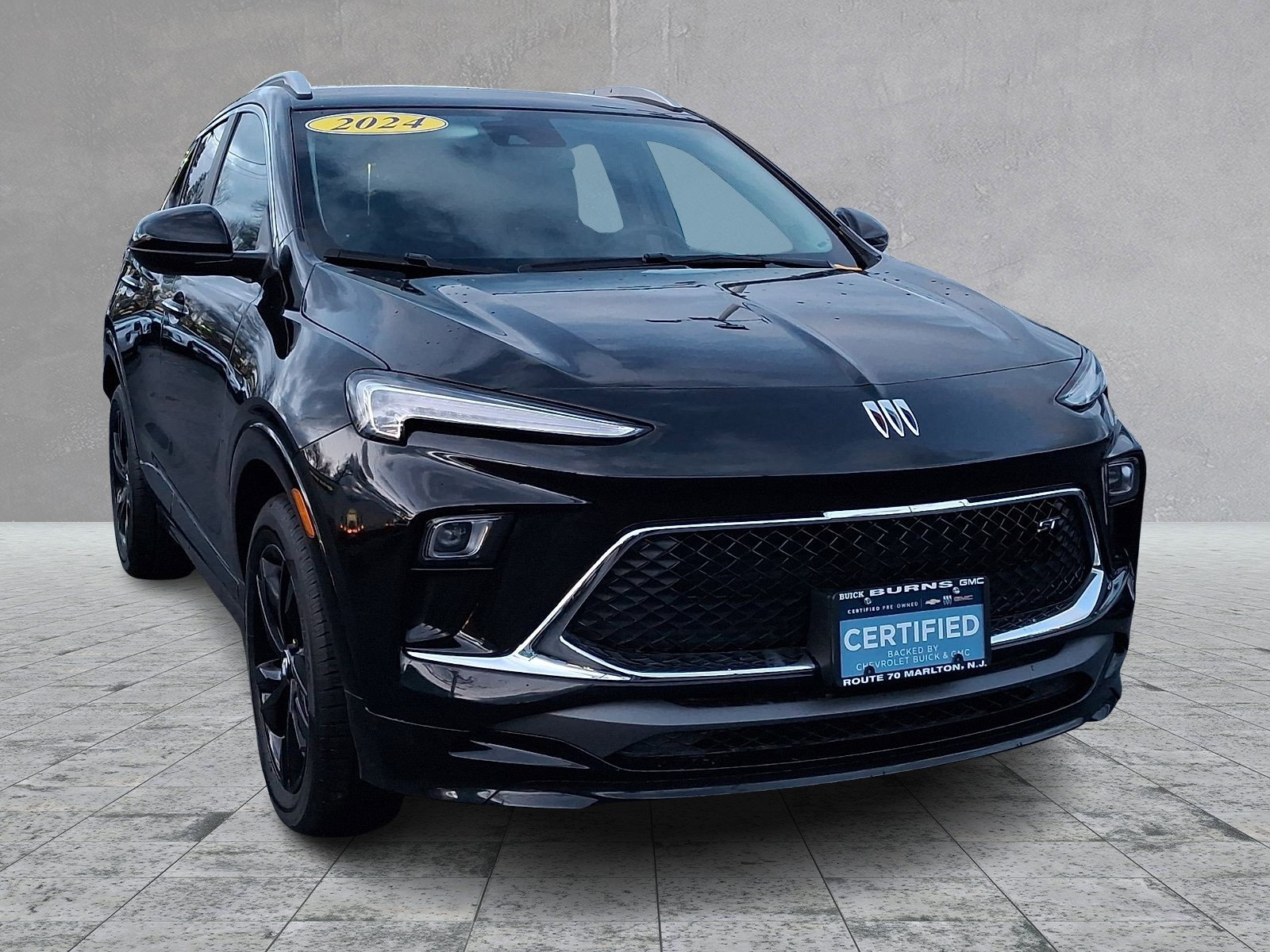 Certified 2024 Buick Encore GX Sport Touring w/ Comfort Package image 2