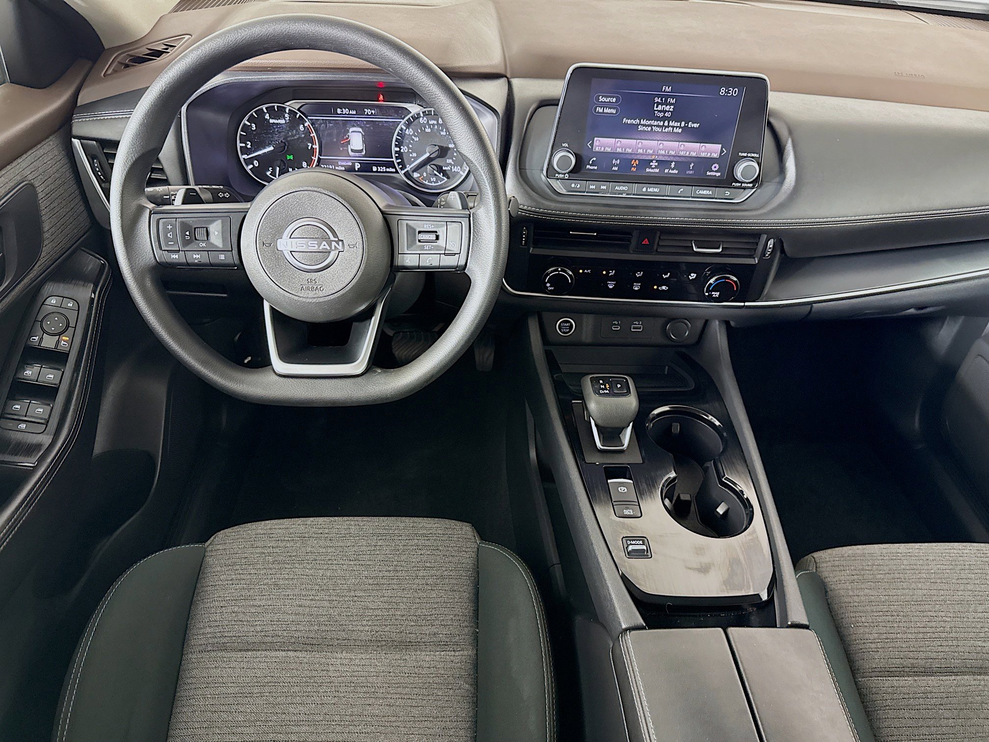 Used 2022 Nissan Rogue S image 25