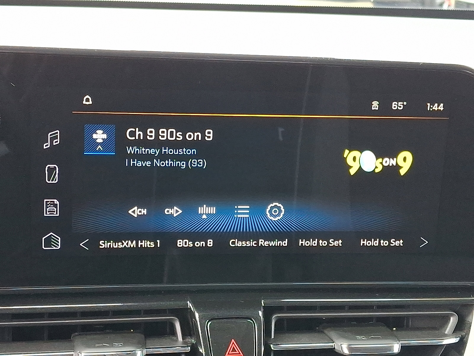 Used 2024 Chevrolet TrailBlazer LT w/ LT Cold Weather Package image 18