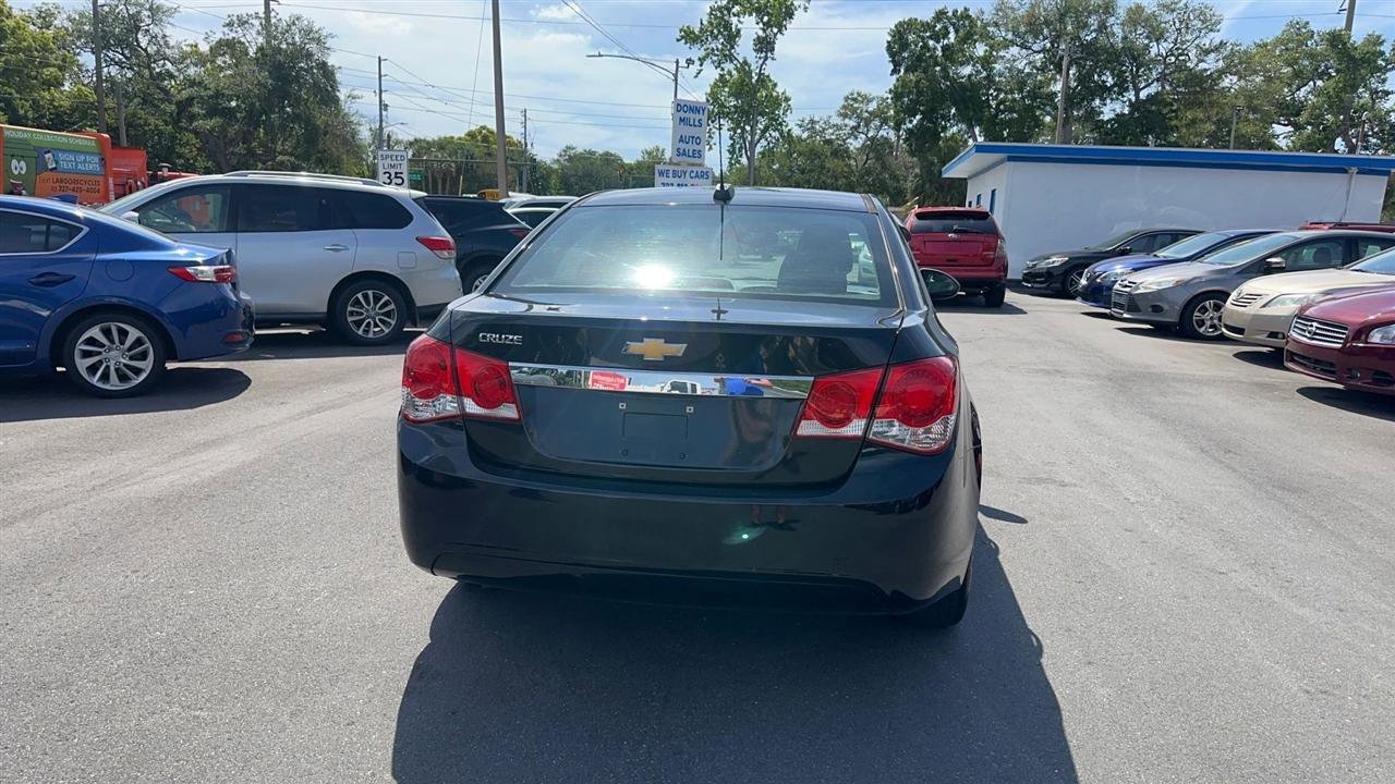 Used 2016 Chevrolet Cruze LS image 11