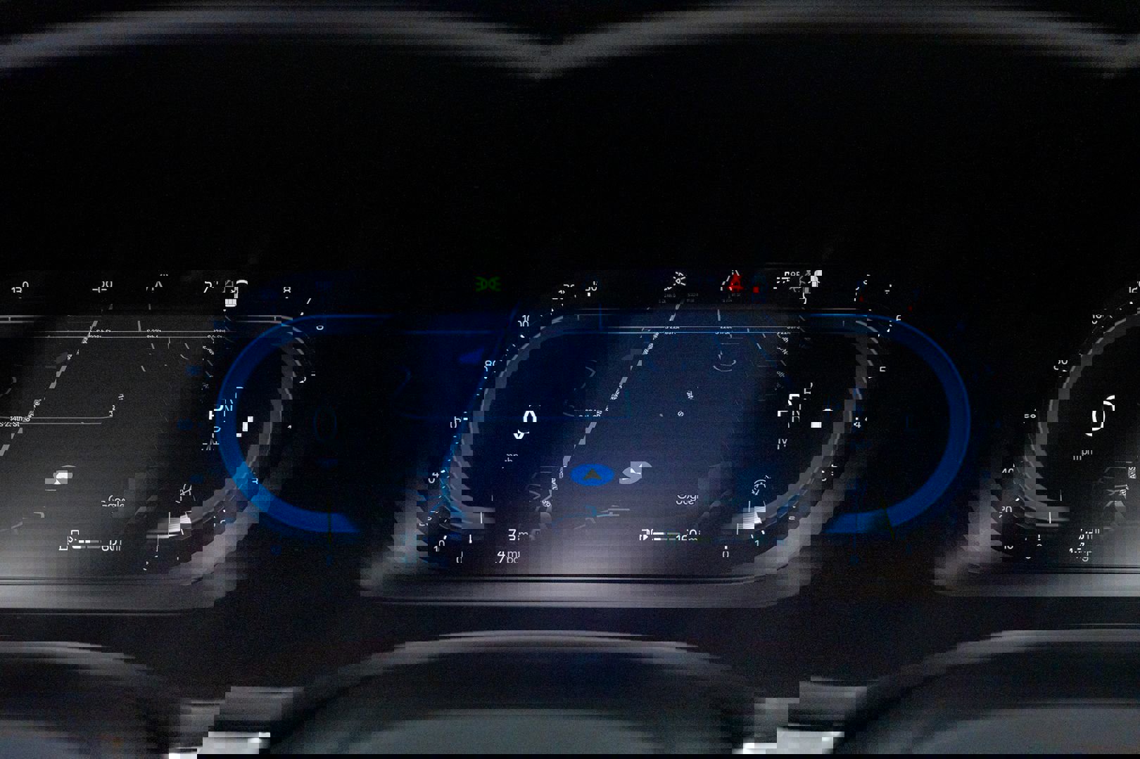 Used 2023 Volvo V60 B5 Cross Country Ultimate w/ Climate Package image 36