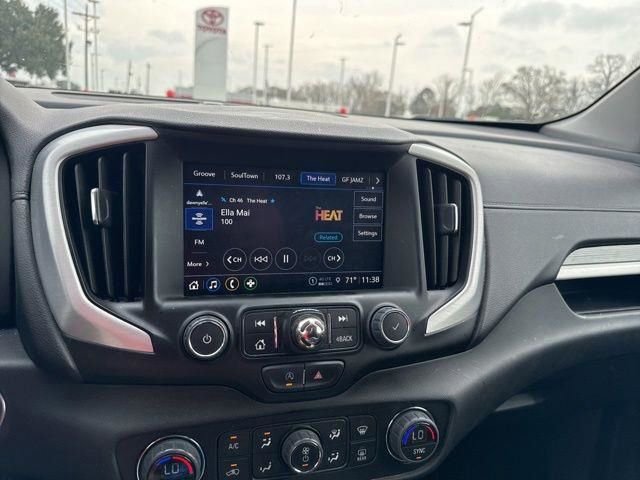 Used 2023 GMC Terrain SLT w/ Elevation Edition image 38