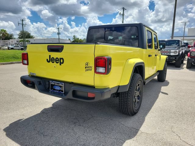Used 2023 Jeep Gladiator Sport AWD/4WD image 5