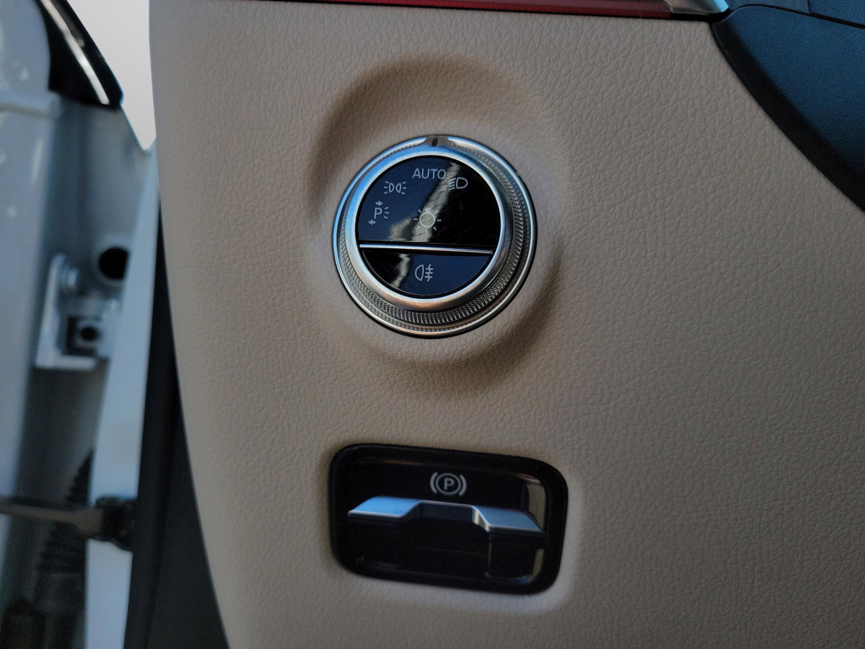 Certified 2023 Mercedes-Benz C 300 Sedan image 32