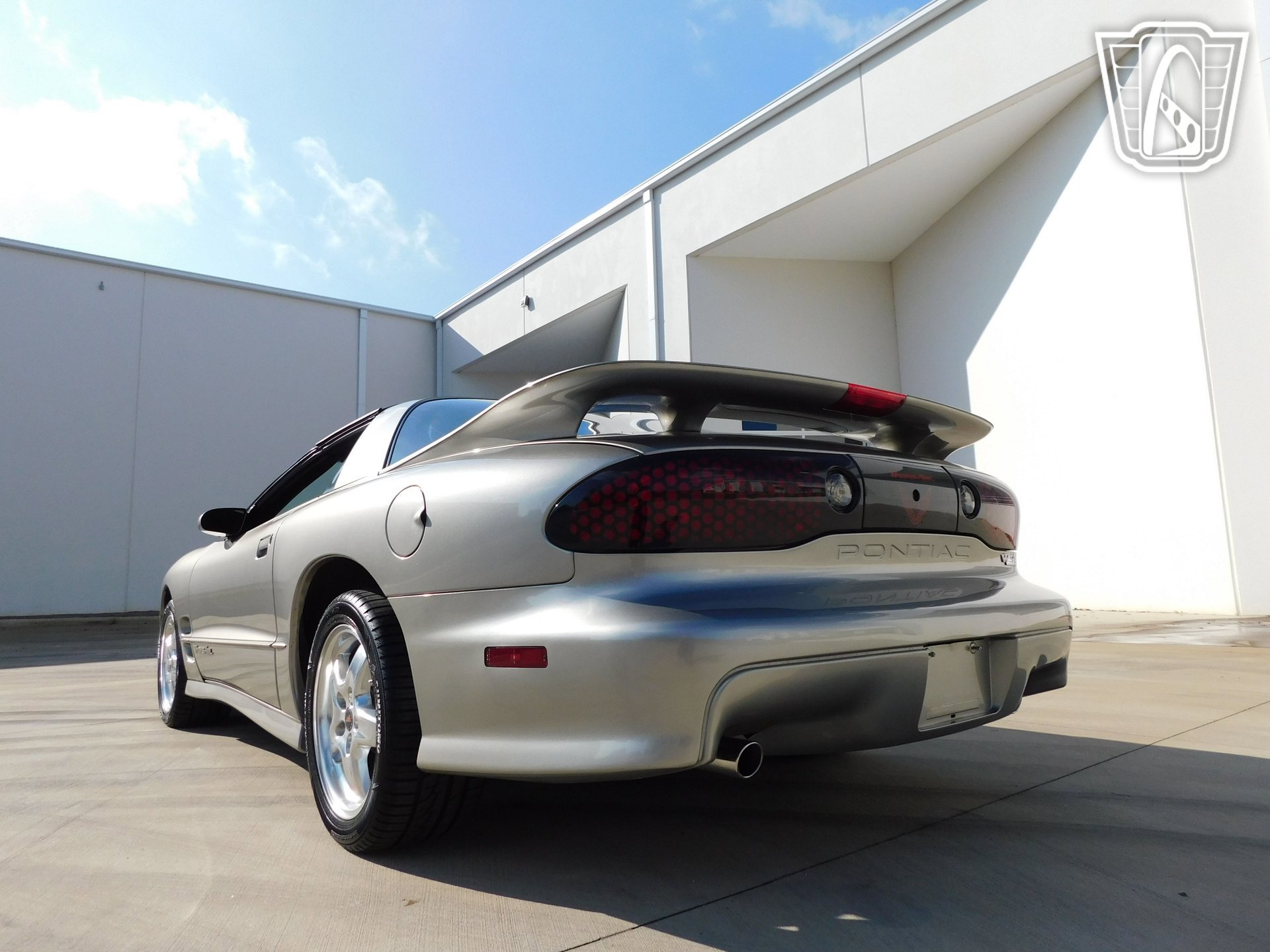 Used 2002 Pontiac Firebird Formula RWD image 18