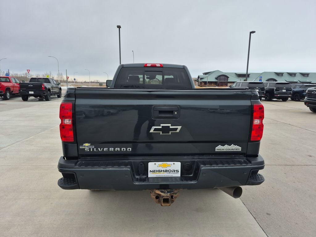 Used 2018 Chevrolet Silverado 3500 High Country w/ Duramax Plus Package image 4