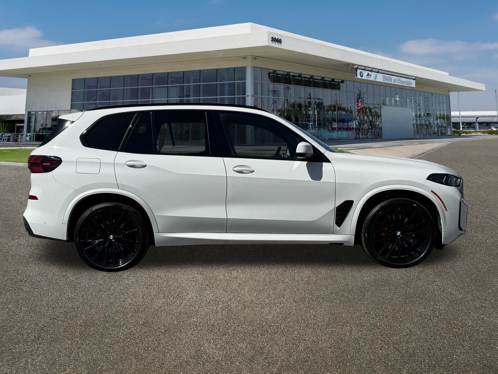 Used 2026 BMW X5 sDrive40i image 12