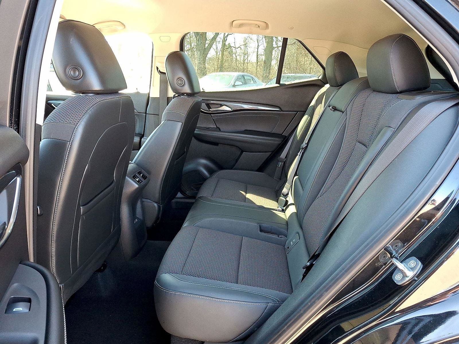 Used 2022 Buick Envision Preferred image 26