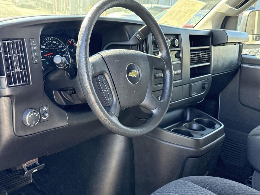 Used 2024 Chevrolet Express 2500 w/ Driver Convenience Package image 8