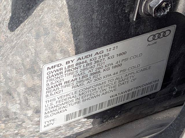 Used 2022 Audi SQ7 Premium Plus w/ SQ7 Executive Package AWD/4WD image 28