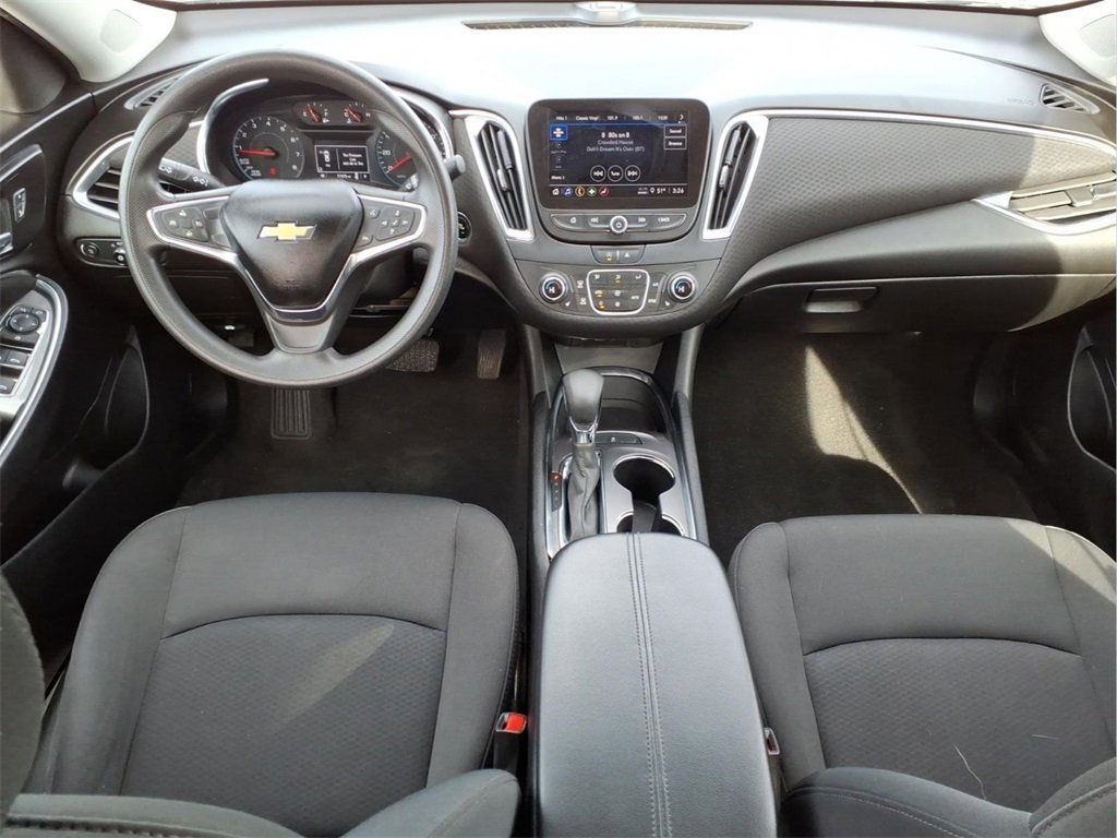 Used 2021 Chevrolet Malibu LT image 18